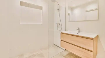Une salle de bain rénovée